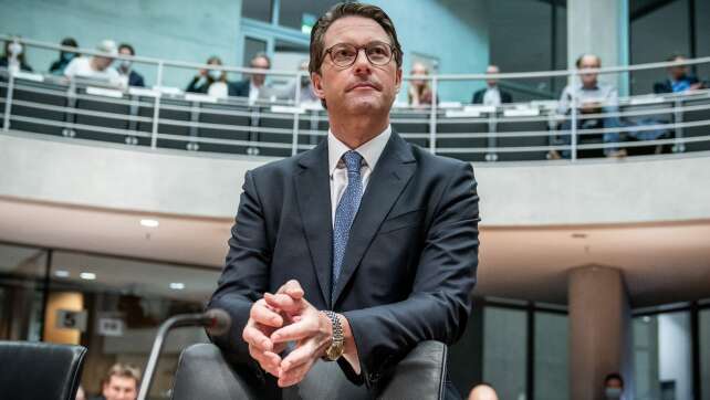 Ex-Minister Scheuer nach Maut-Debakel vor Gericht