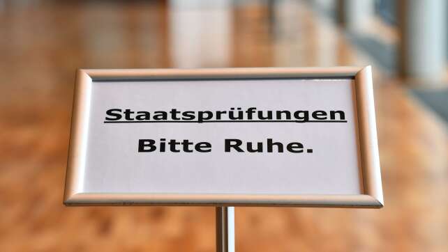 CSU legt Konzept für Jura-Bachelor vor