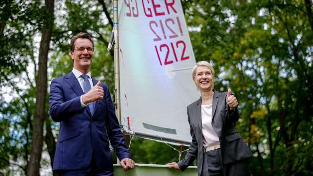 Wüst stichelt: «Klares Zeichen für vereinigtes Deutschland»