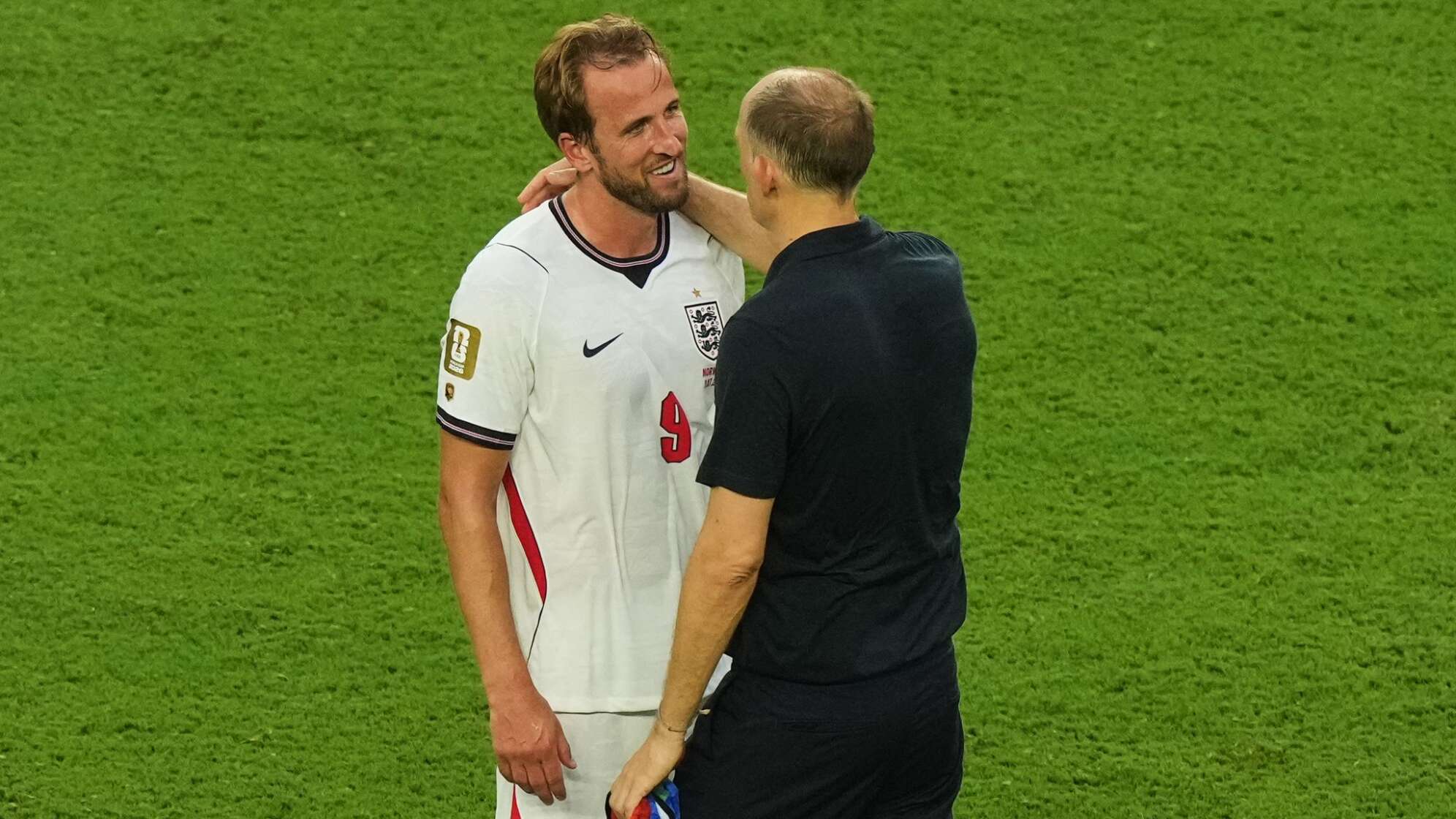 Thomas Tuchel (r) mit Harry Kane