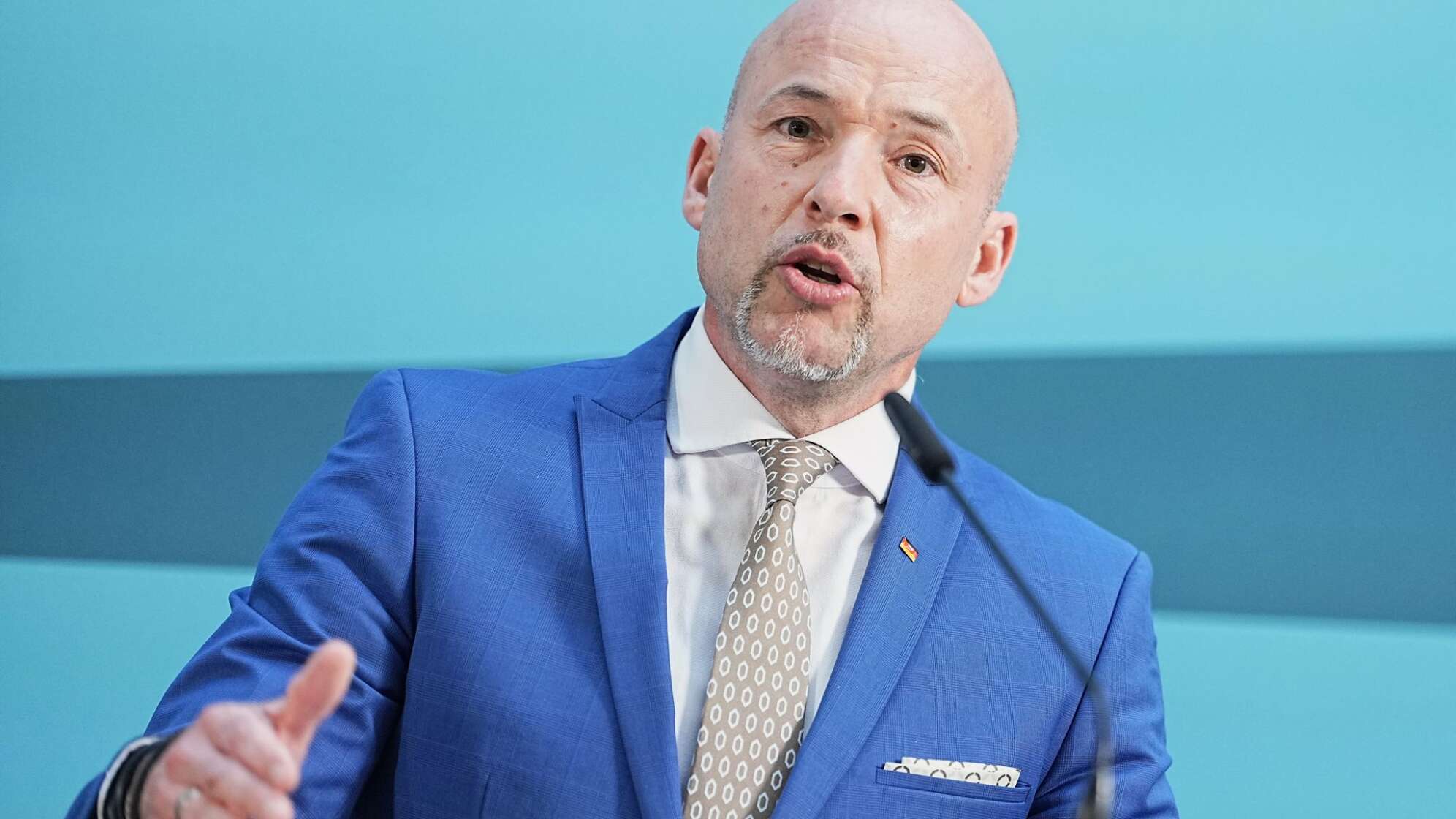 Alexander Hoffmann
