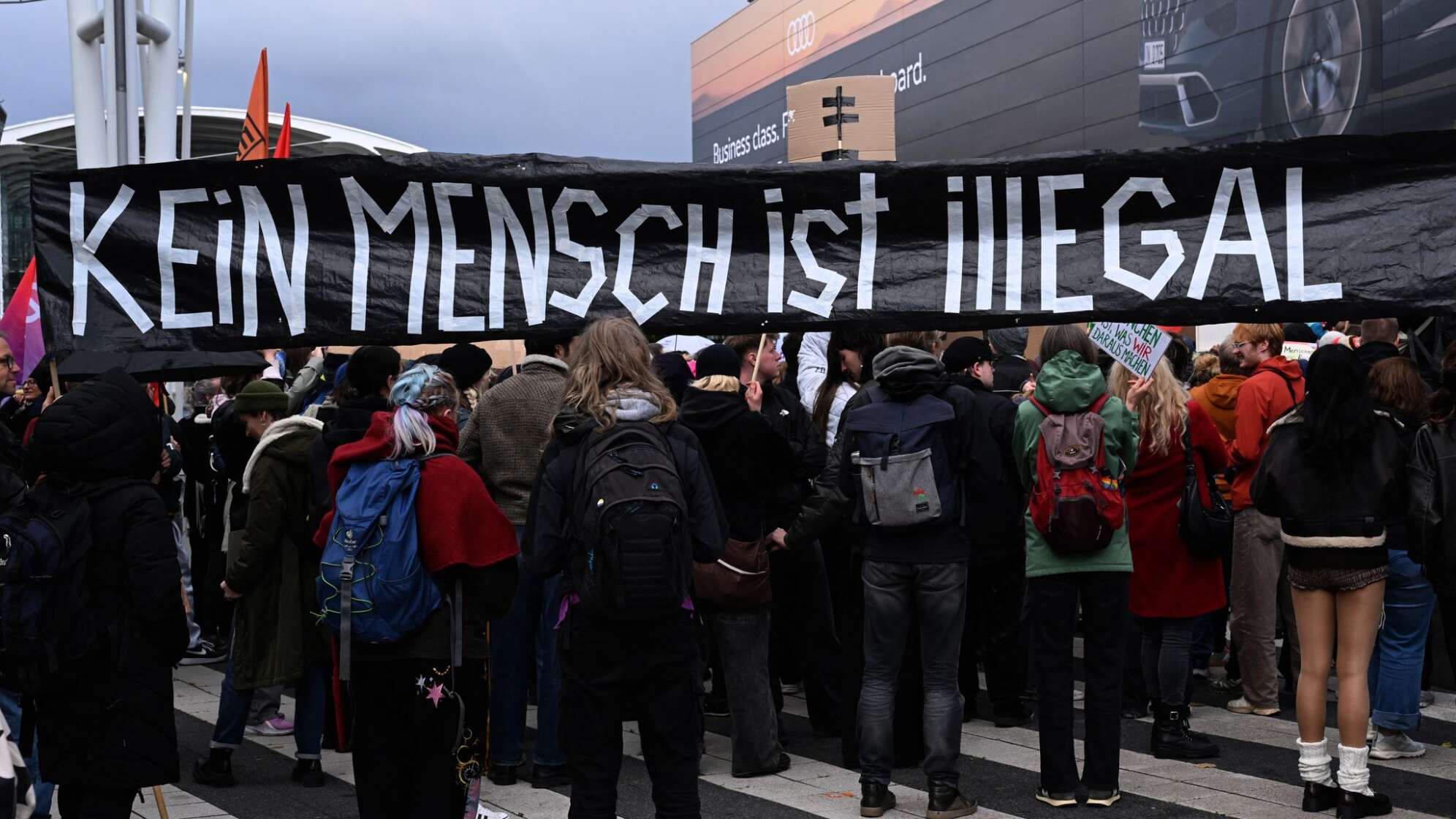 Initiativen rufen bundesweit zu Protest gegen Abschiebungen auf