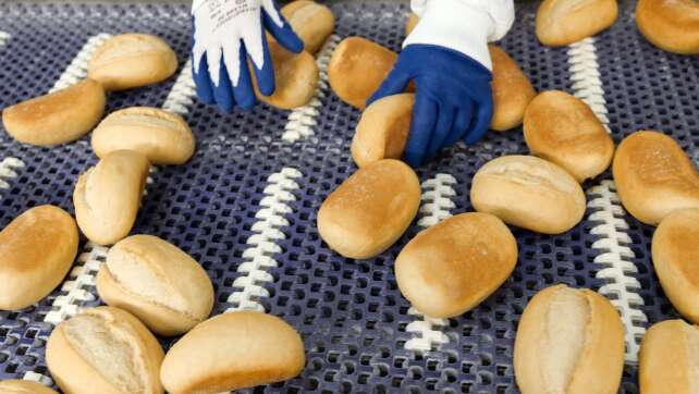 Hunderte betroffen: Großbäcker Aryzta schließt zwei Werke
